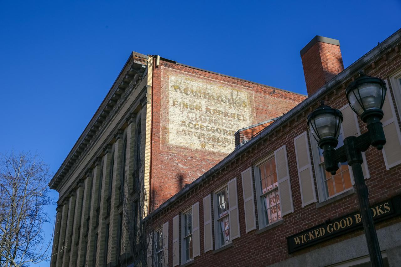 The Hotel Salem Exterior photo